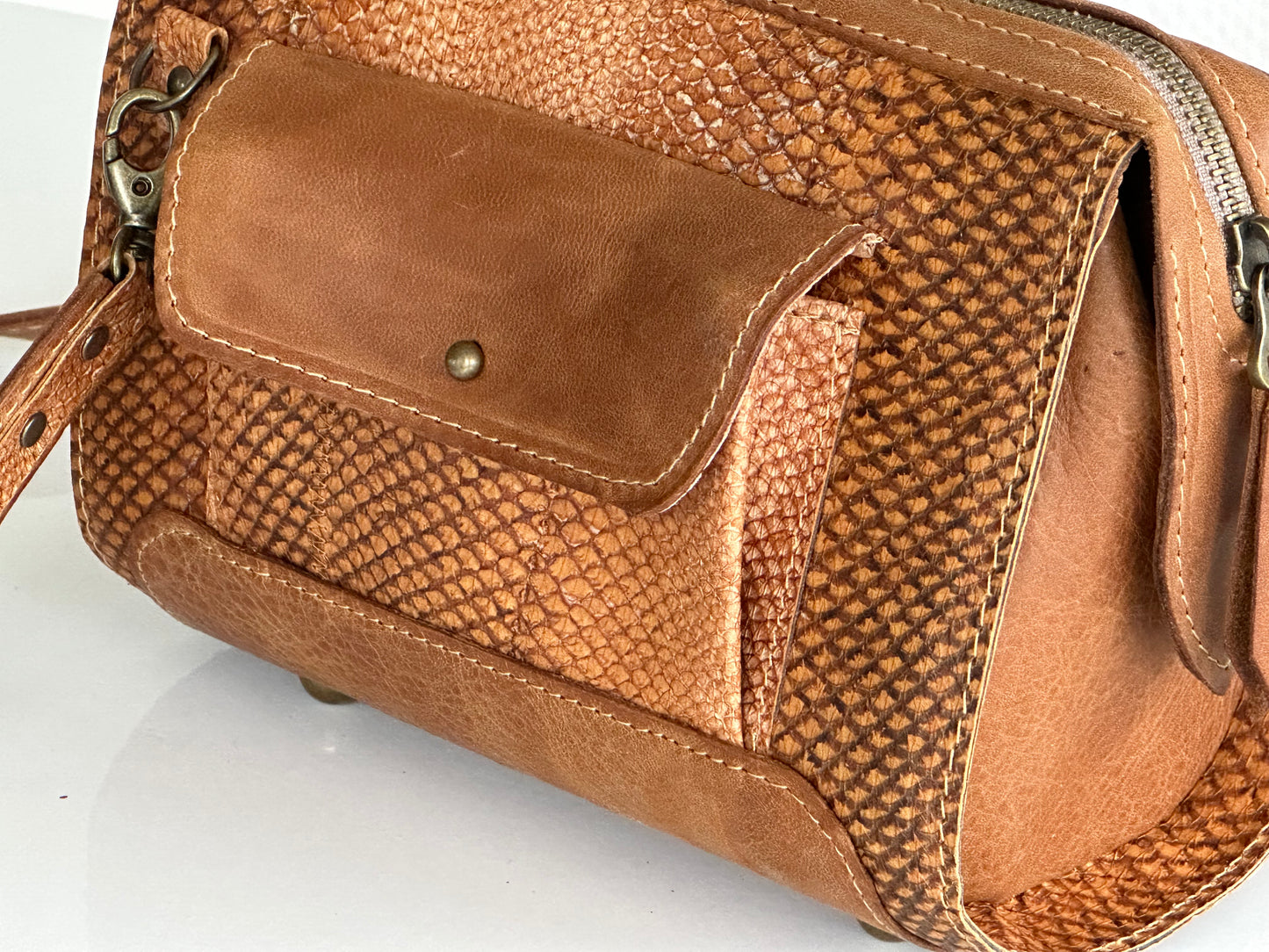Bruine visleren tas