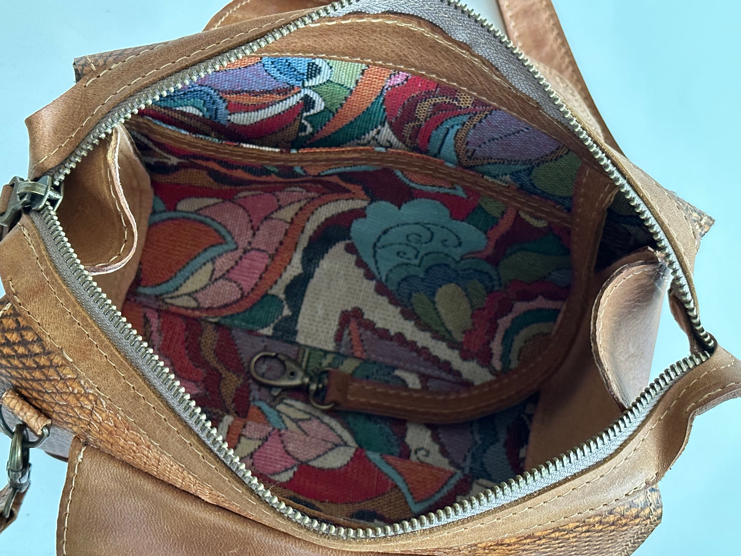 Bruine visleren tas