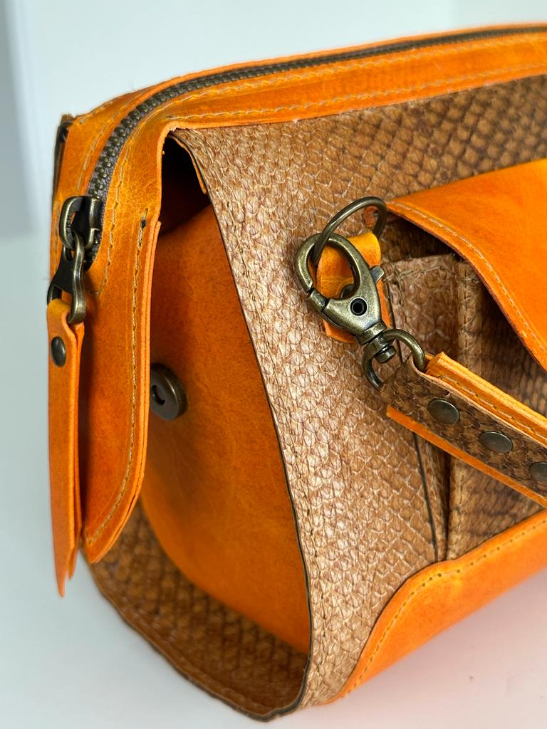 Oranje combi visleer tasje