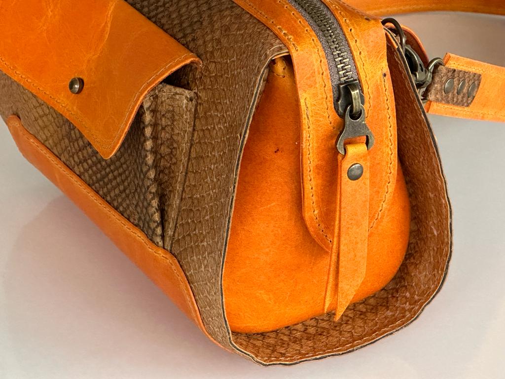Oranje combi visleer tasje