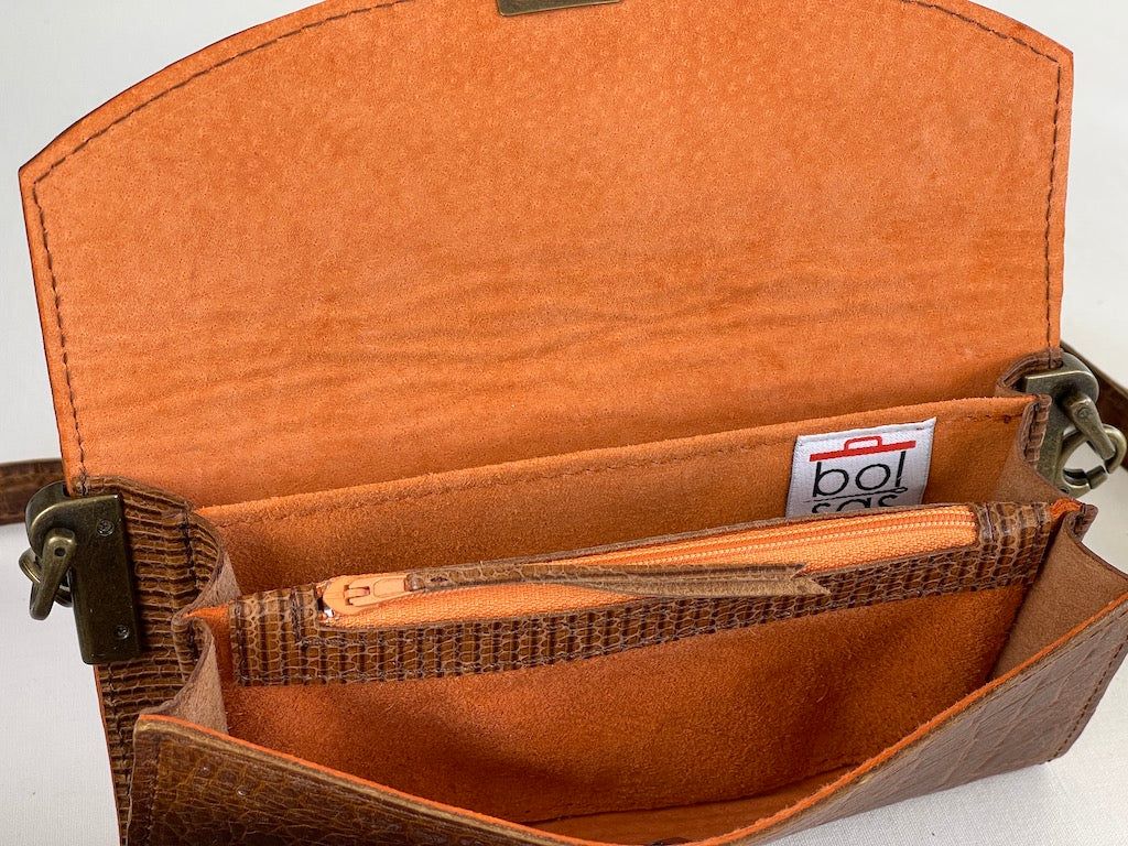 Rundlederen baggy met croco print