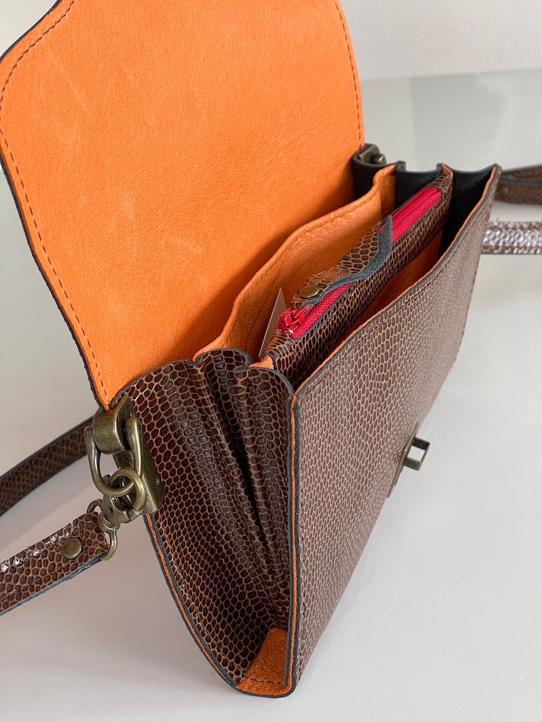 Super glossy geitenleren baggy